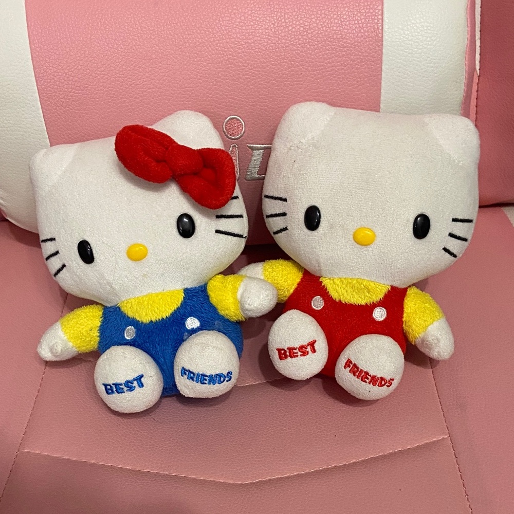 Hello Kitty Best Friends Plush Set - Red, Blue, Yellow